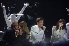 enfoires_2016_chandelier_12